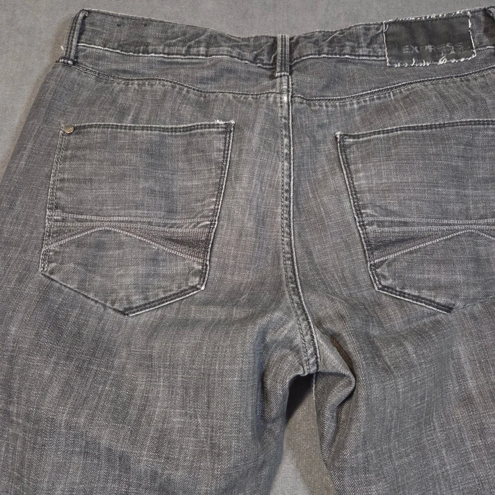 Express Rocco Jeans Mens 33x32 Black Slim Fit Low Rise Straight Leg Distressed